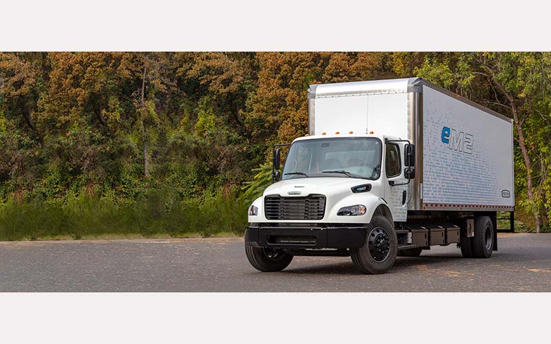 Freightliner eM2 - image 1 of 1