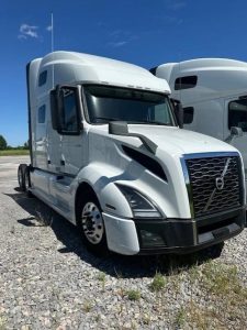 2021 VOLVO VNL64T760 9013430929